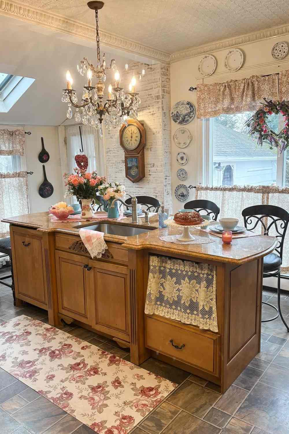 Vintage Accents: Personality with a Punch