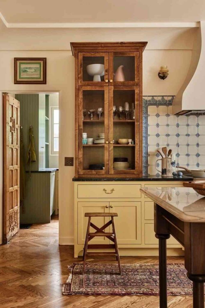 Classic Molding and Trim: The Little Details Matter