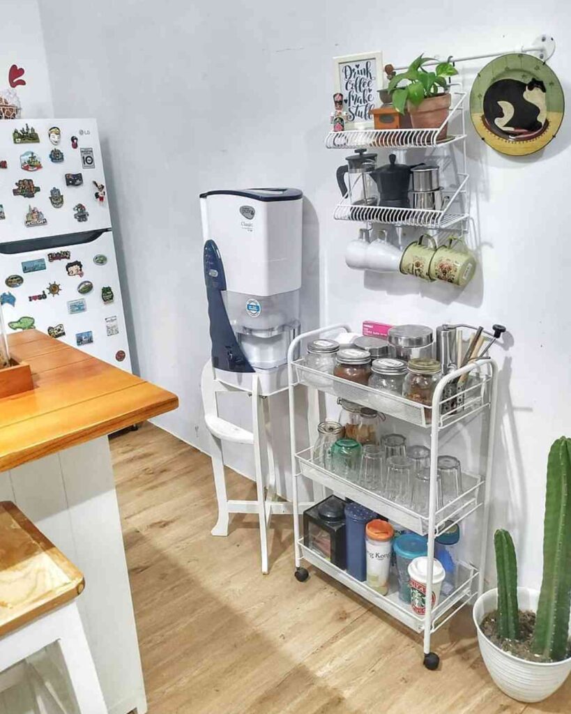 6. The "All-in-One" Cart: Mobility Matters